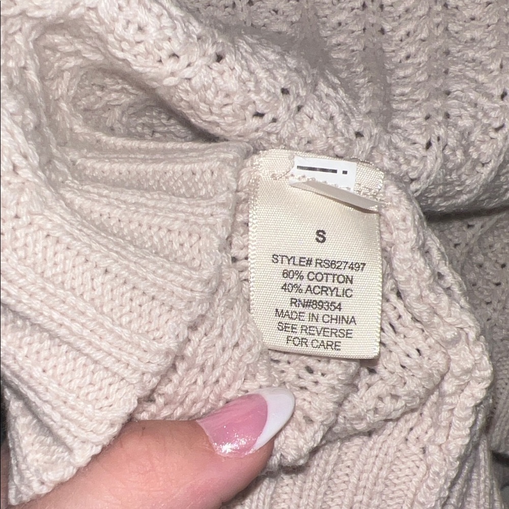 Ultra Flirt Textured Knit Button-Front Cardigan – NWT Small - Picture 9 of 10